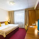 Dixon & Wellness Hotel Banská Bystrica