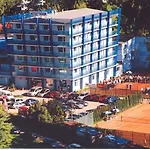 Dixon & Wellness 4* Banska Bystrica