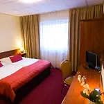 Dixon & Wellness 4* Banská Bystrica