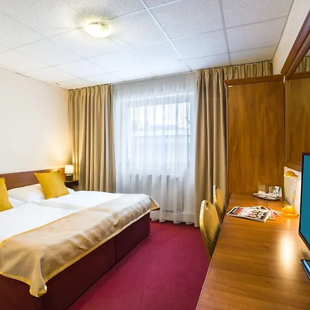 Dixon & Wellness Hotel Banská Bystrica