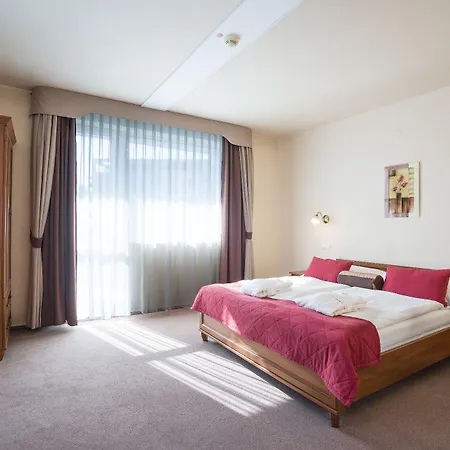 Hotell Dixon & Wellness Banská Bystrica