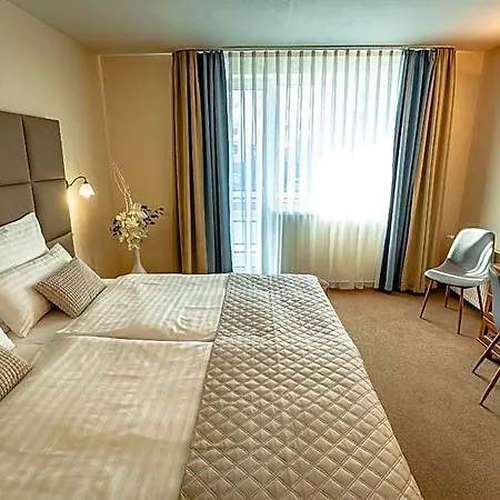 Dixon & Wellness Hotel