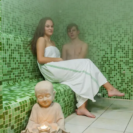 Dixon & Wellness Hotel Banská Bystrica