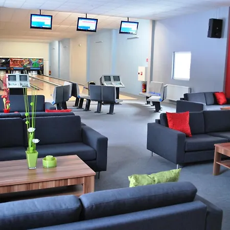 Dixon & Wellness 4* Banska Bystrica