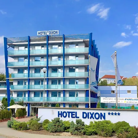 Dixon Hotell 4*